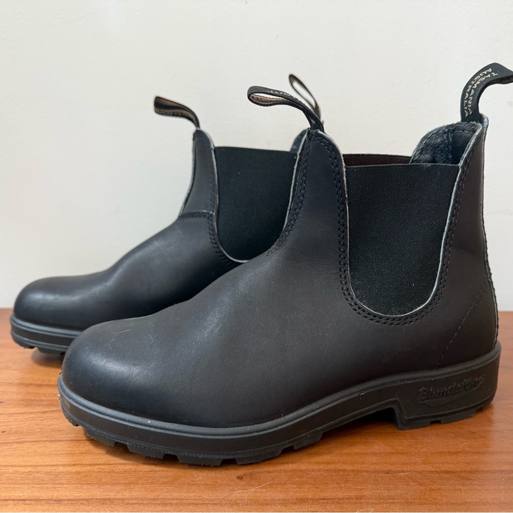 Blundstone 510s Black Leather Ankle Boots